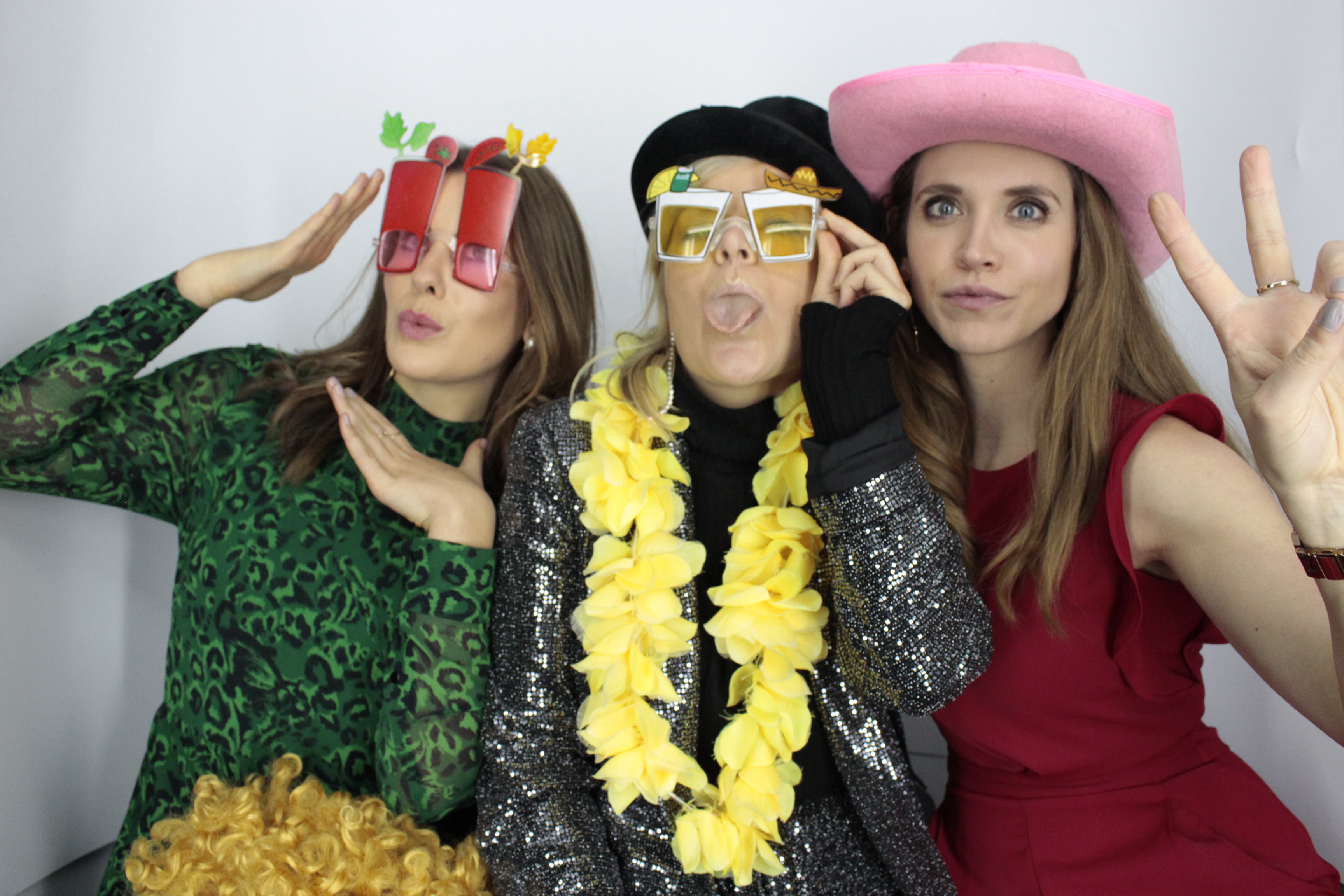 Dermot and Hattie's Wedding | View more photos from the event at gallery.myphotoboothexperience.co.uk/u/MyPhotoBoothExperienceLtd/Dermot-and-Hatties-Wedding